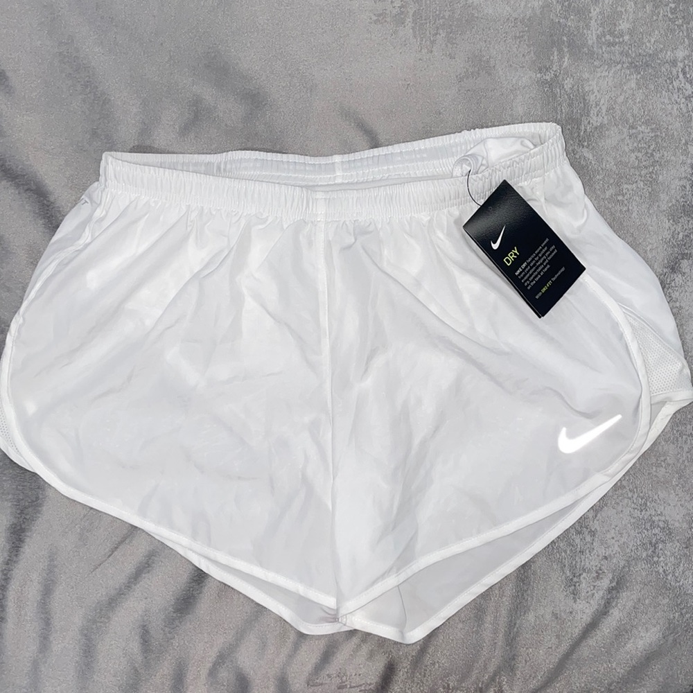 Nike running short